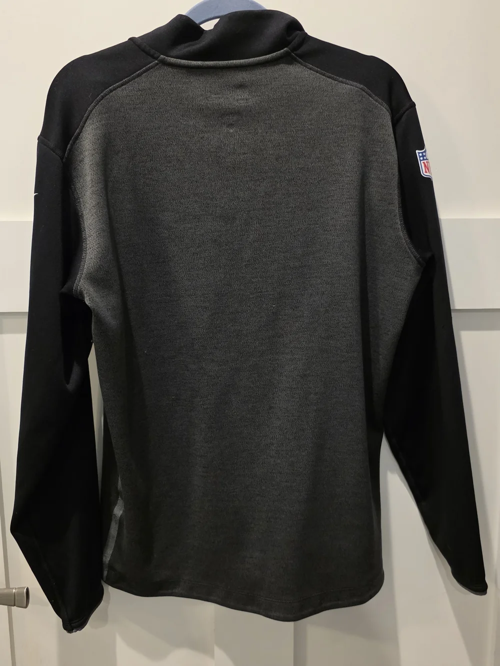 Nike Philadelphia Eagles Gray & Black Dri-FIT Quarter-Zip Pullover